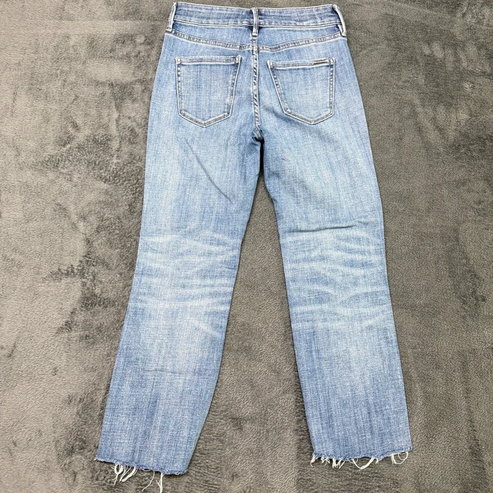 White House Black Market Petite High Rise Size 0P Straight Leg Ripped WomenJeans